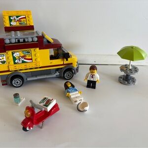 LEGO City Pizza Van 60150
